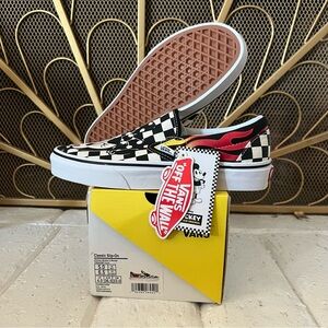 Disney x Vans Checker Flame Slip-On Size 6.5